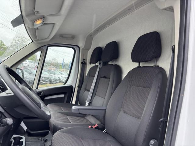 Peugeot Boxer image 1
