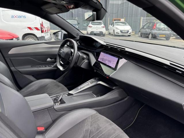 Peugeot 308 image 8