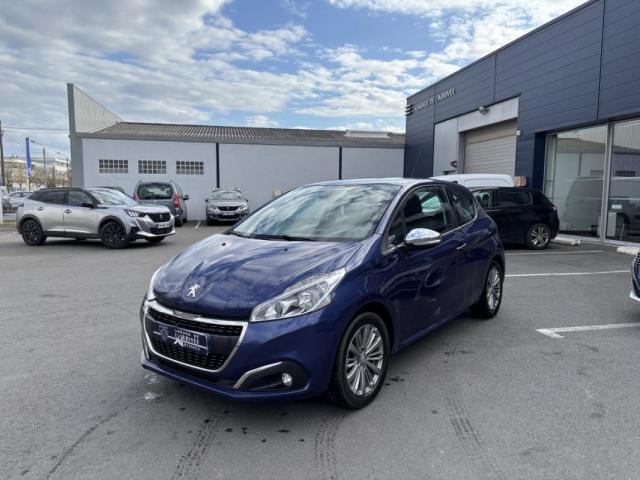 Peugeot 208 image 3