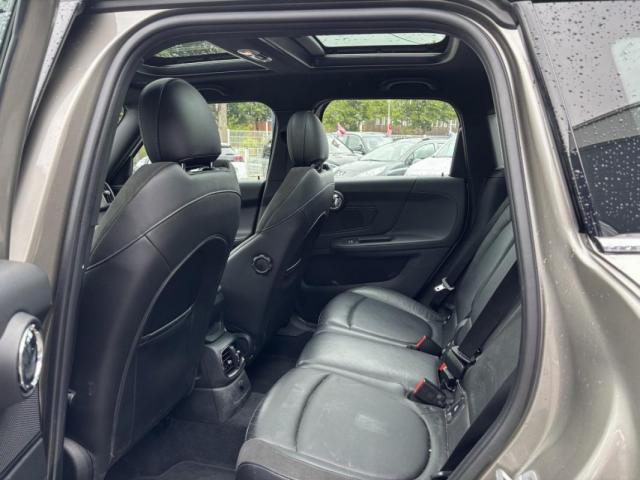 Mini Countryman image 8