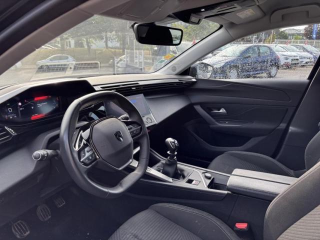 Peugeot 308 image 9