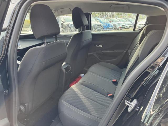 Peugeot 308 image 2
