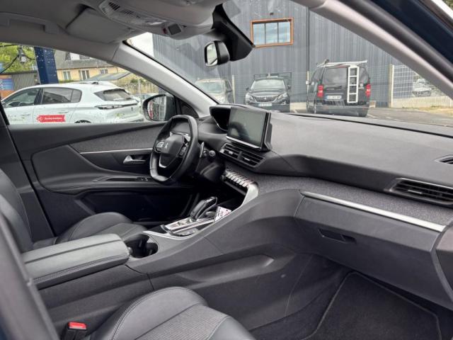Peugeot 3008 image 3