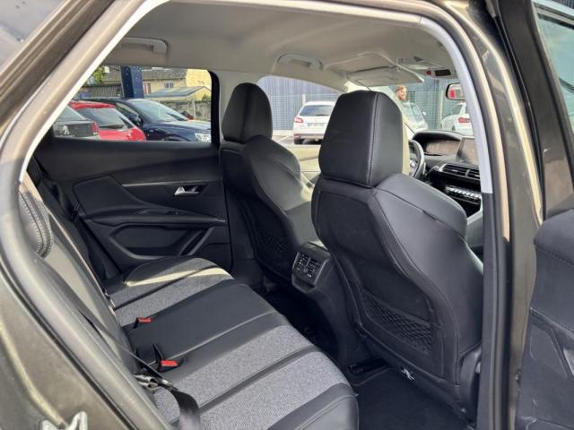 Peugeot 3008 image 9