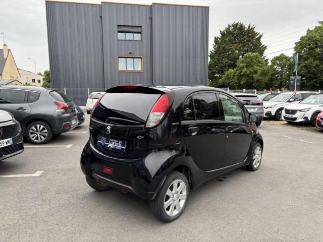 Peugeot Ion image 4