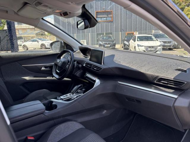 Peugeot 5008 image 6