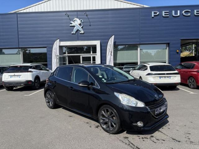 Peugeot 208 1.6 E-Hdi 115 Féline