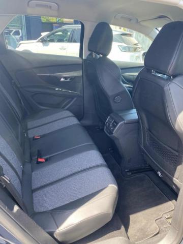Peugeot 3008 image 8