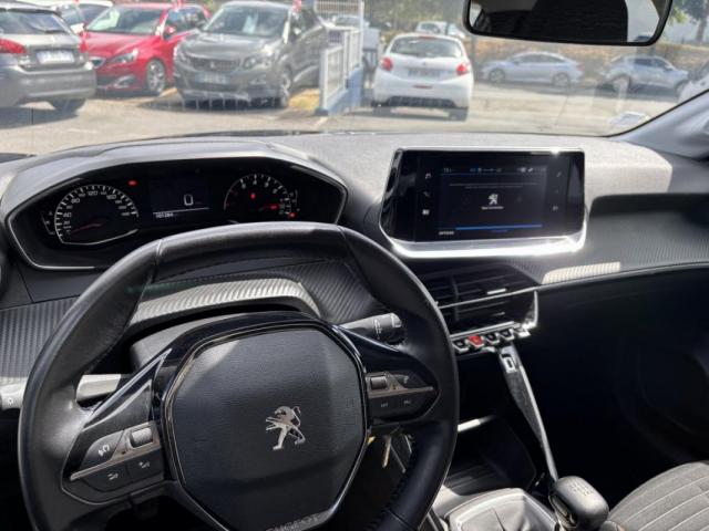Peugeot 208 image 3