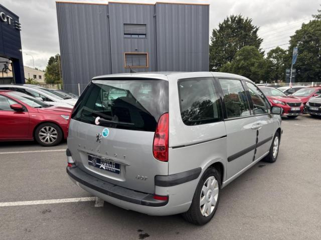 Peugeot 807 image 6