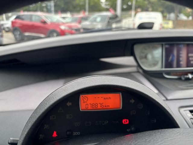 Peugeot 807 image 3
