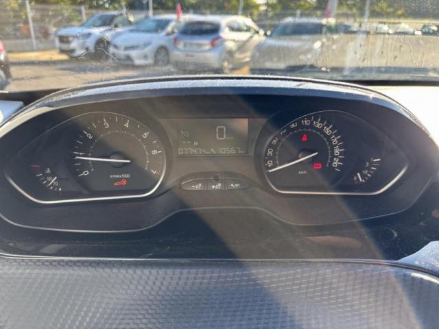 Peugeot 208 image 9
