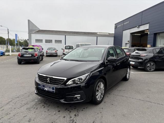 Peugeot 308 image 1
