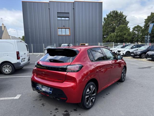 Peugeot 208 image 9