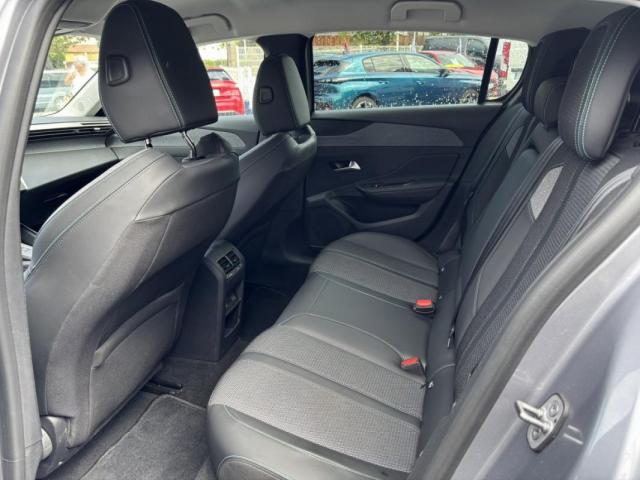 Peugeot 308 image 8