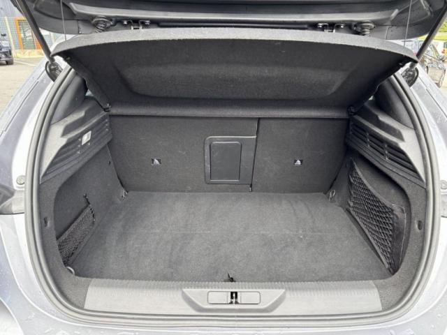 Peugeot 308 image 9