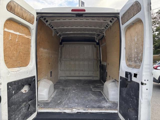 Peugeot Boxer image 1
