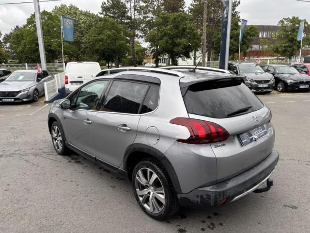 Peugeot 2008 image 9