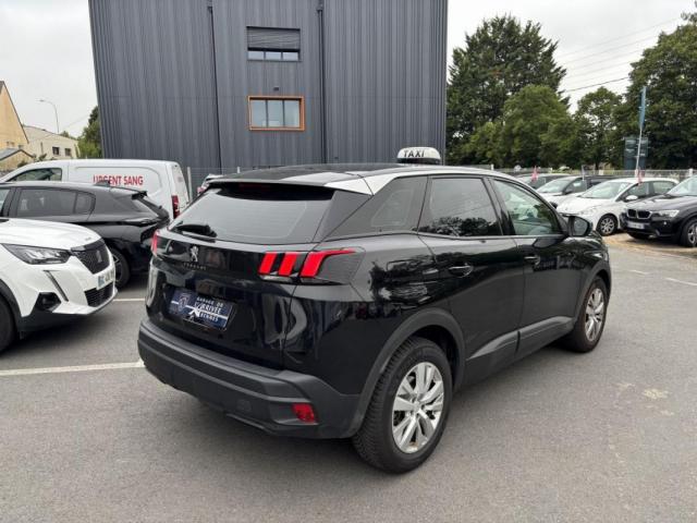 Peugeot 3008 image 2