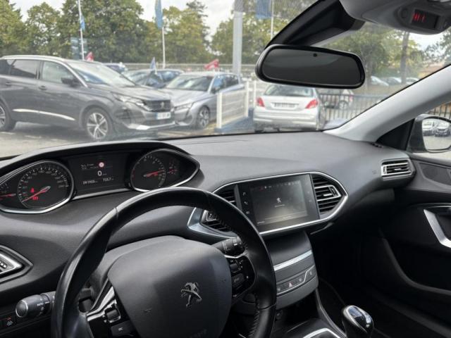 Peugeot 308 image 3