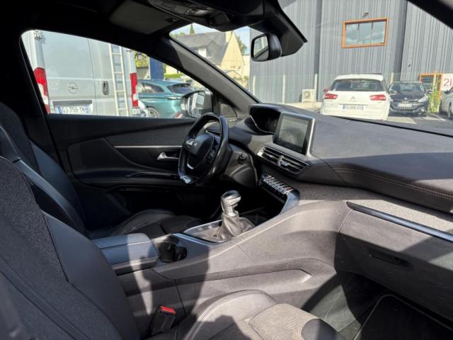 Peugeot 5008 image 4