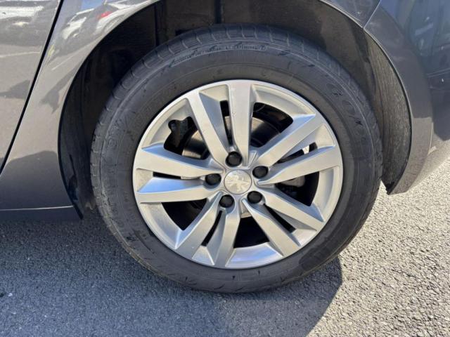 Peugeot 308 image 5