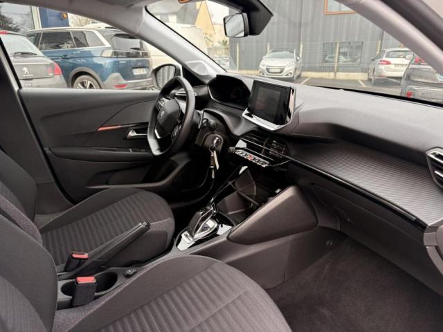 Peugeot 208 image 2