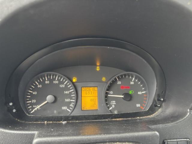 Mercedes Benz Sprinter image 6