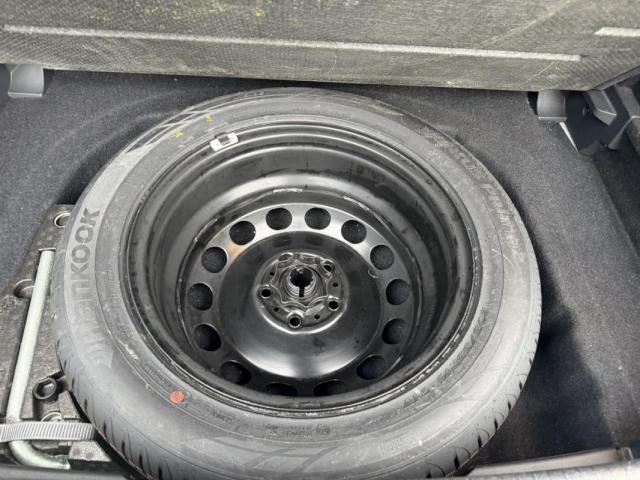 Volkswagen Golf image 2