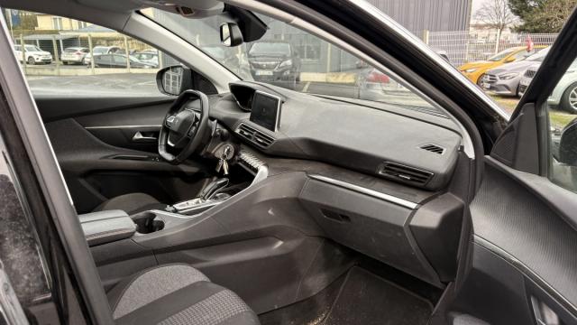 Peugeot 3008 image 1