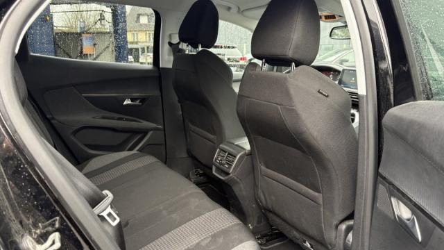 Peugeot 3008 image 3