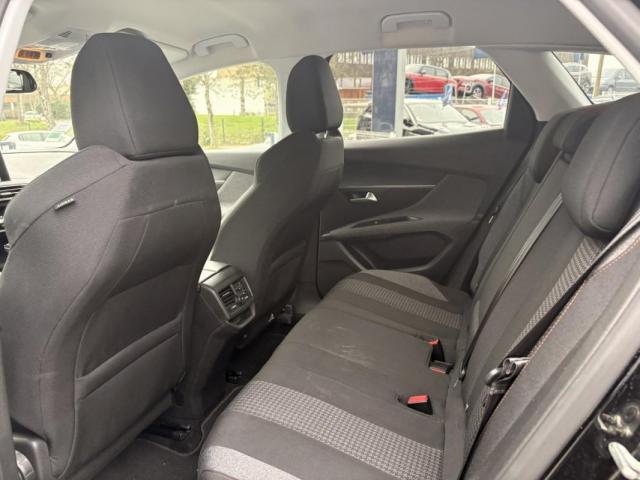 Peugeot 3008 image 8