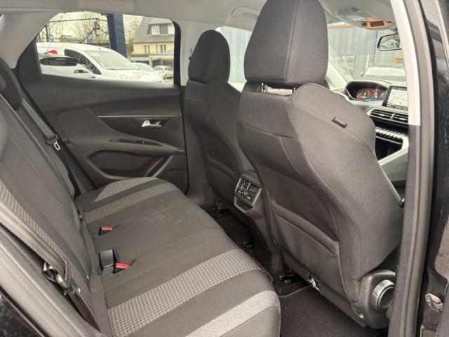 Peugeot 3008 image 1