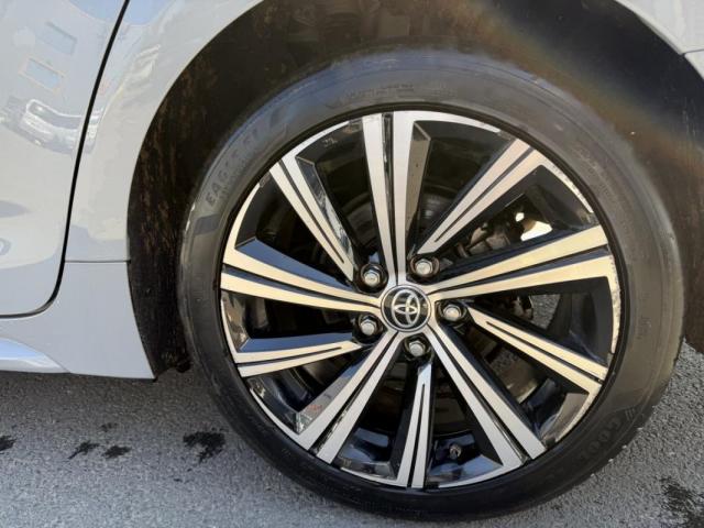 Toyota Corolla Touring Sports image 3