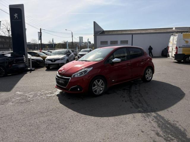 Peugeot 208 image 9