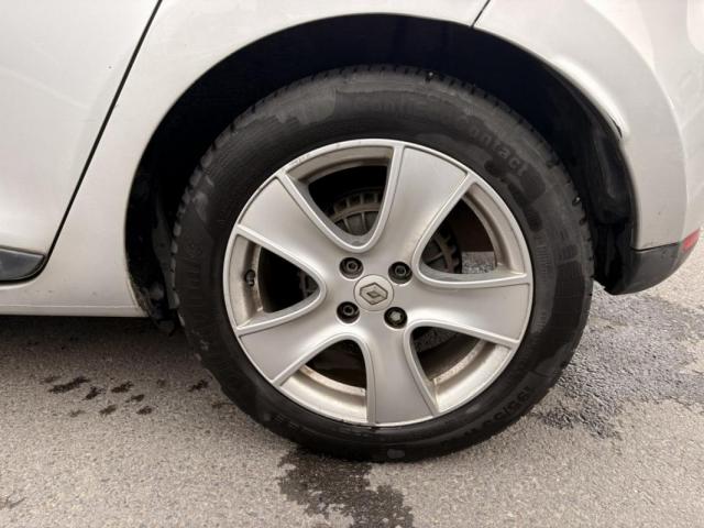 Renault Clio image 7