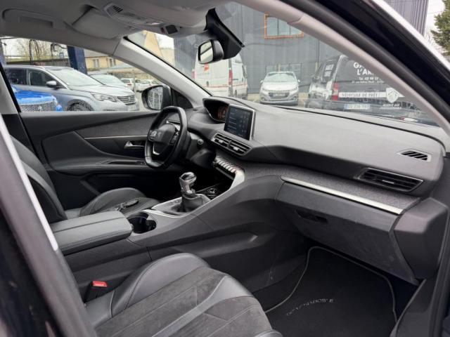Peugeot 3008 image 9