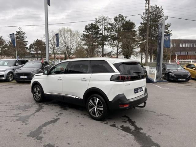 Peugeot 5008 image 9