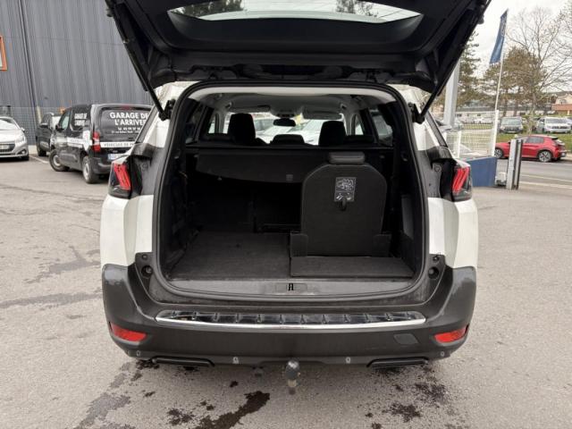 Peugeot 5008 image 7