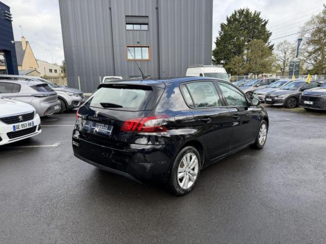 Peugeot 308 image 7