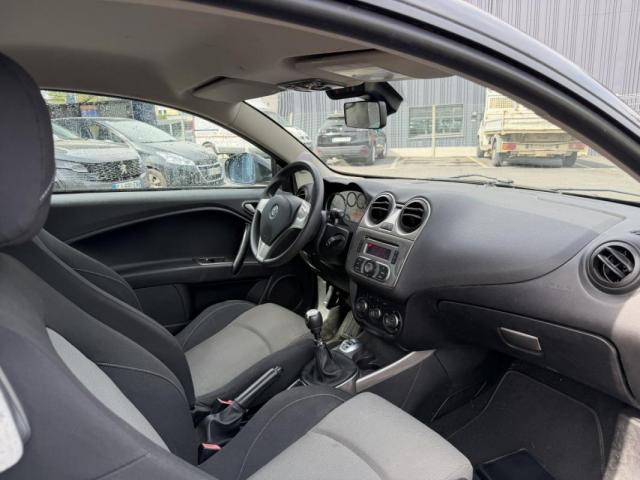 Alfa Romeo Mito image 2