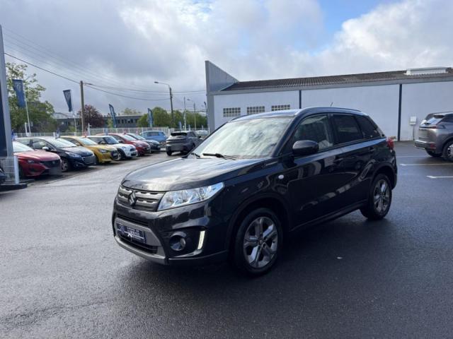 Suzuki Vitara image 8