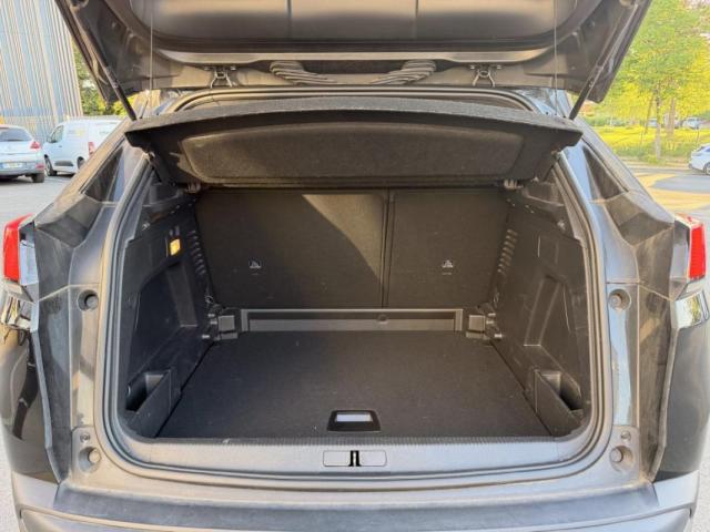 Peugeot 3008 image 1