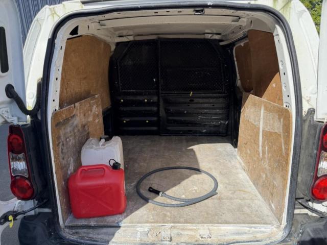 Peugeot Partner image 4