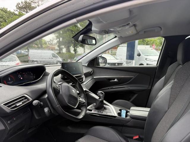 Peugeot 5008 image 9