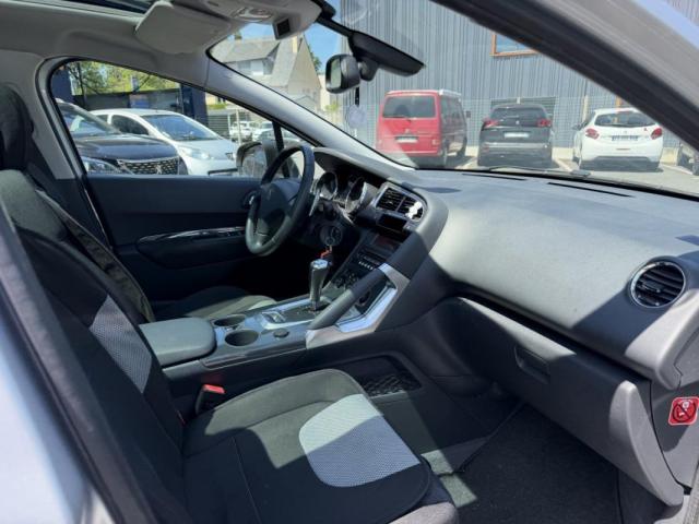 Peugeot 3008 image 1