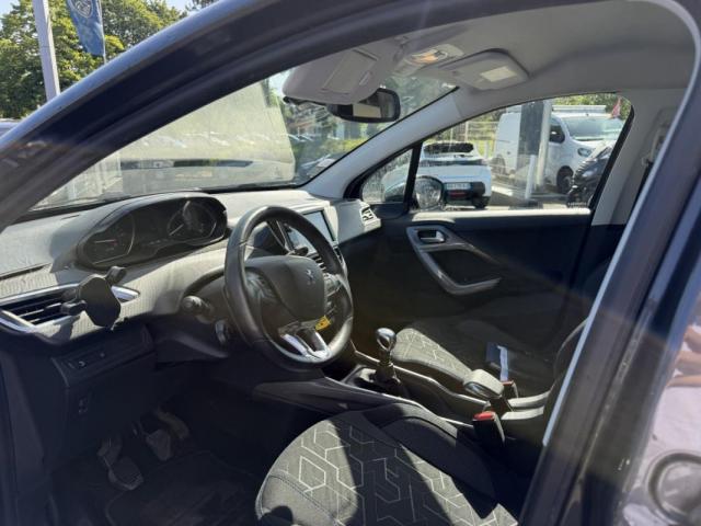 Peugeot 2008 image 1