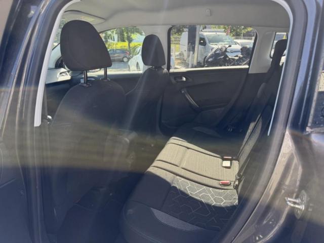 Peugeot 2008 image 9