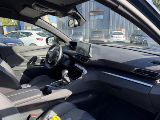 Peugeot 3008 image 6