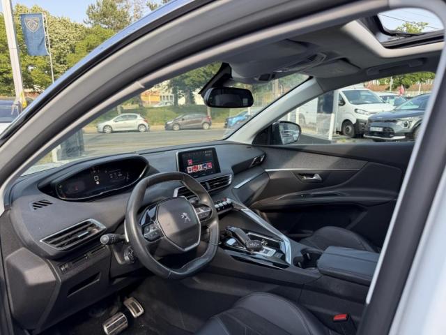 Peugeot 3008 image 8